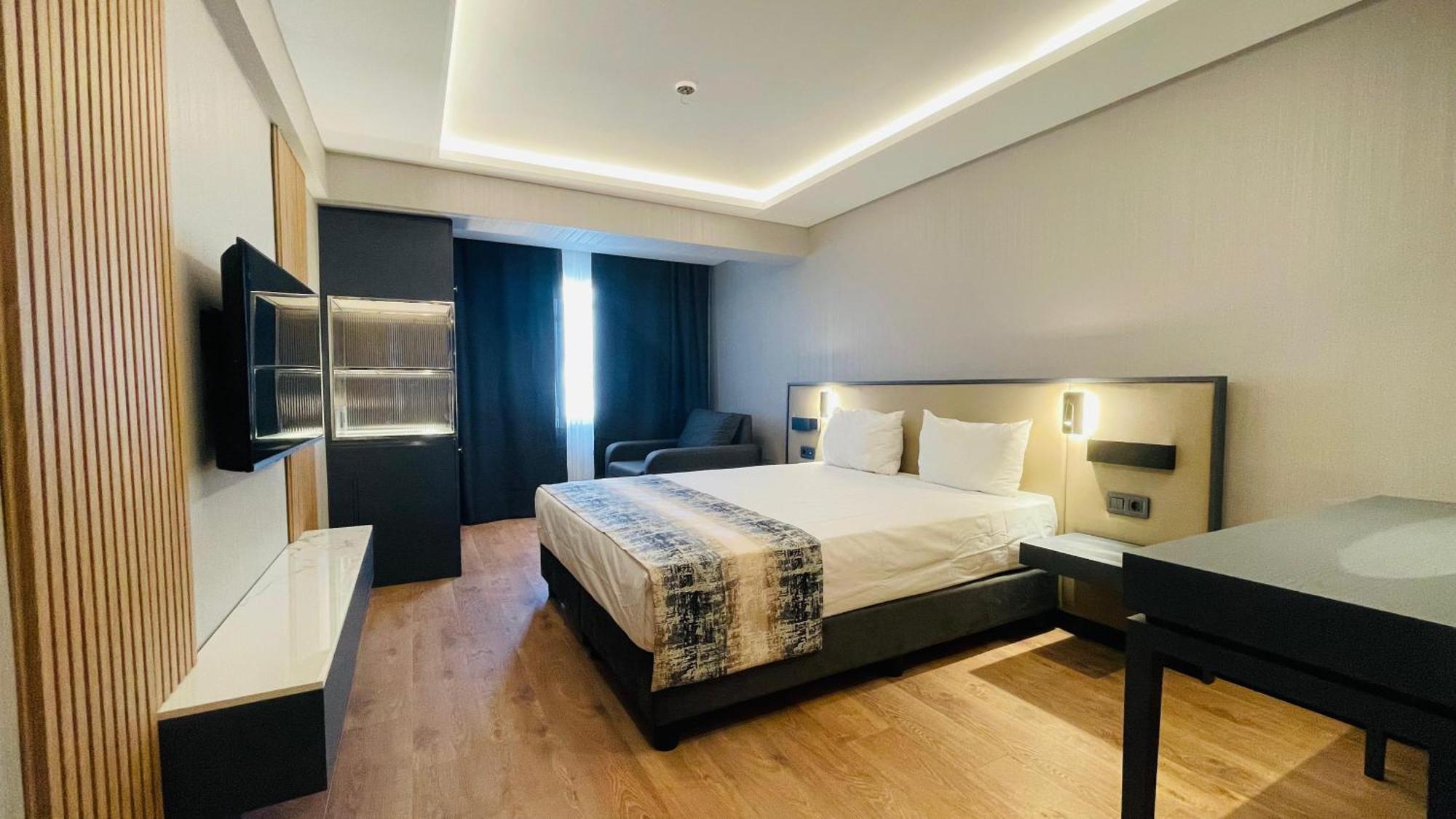 Osmanbey Fatih Otel 3*